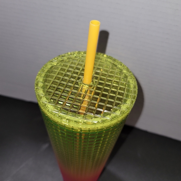 NEW Starbucks 2022 Lemon Yellow Pink Gradient Ombre Grid 24oz Venti Tumbler - Picture 5 of 6